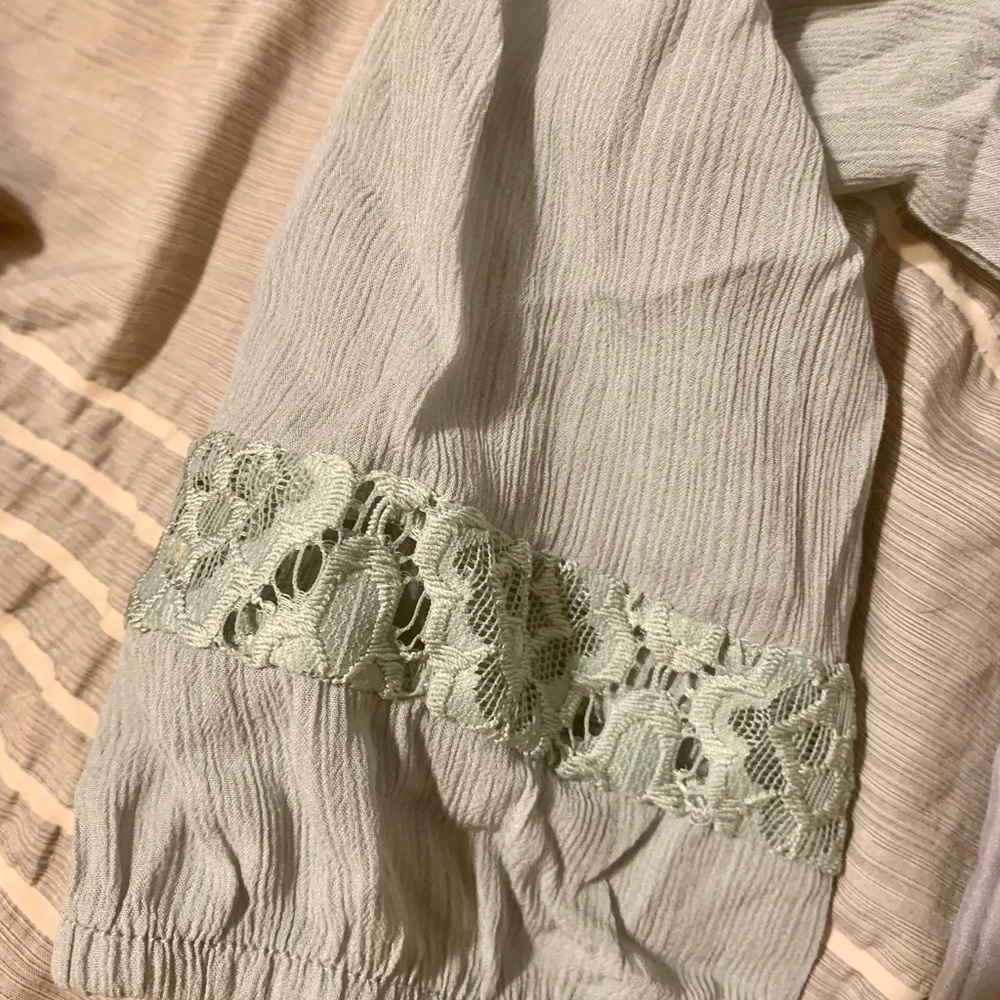 Blouse - Picture 4 of 4
